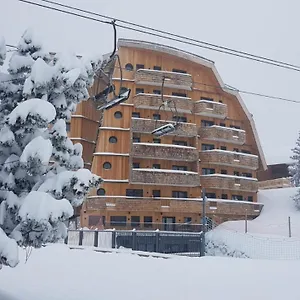 4* Hotel Mil8